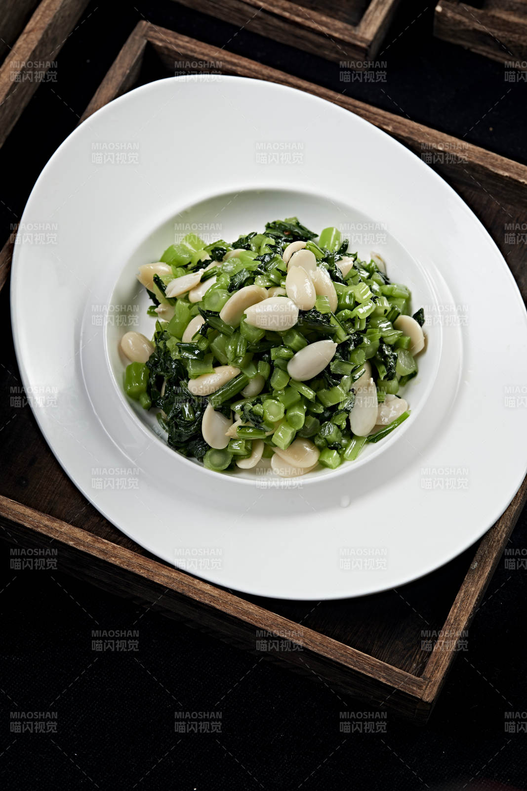 鮮雪里紅涼拌水煮巴旦木