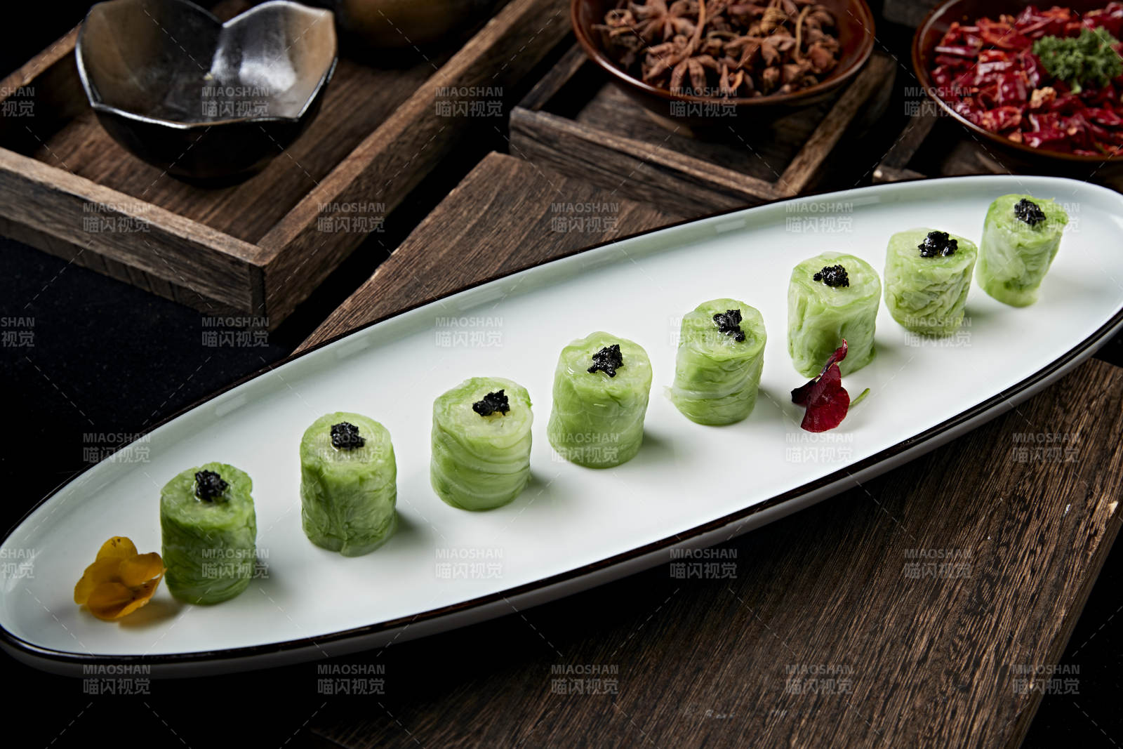 黑松露水煮包菜卷