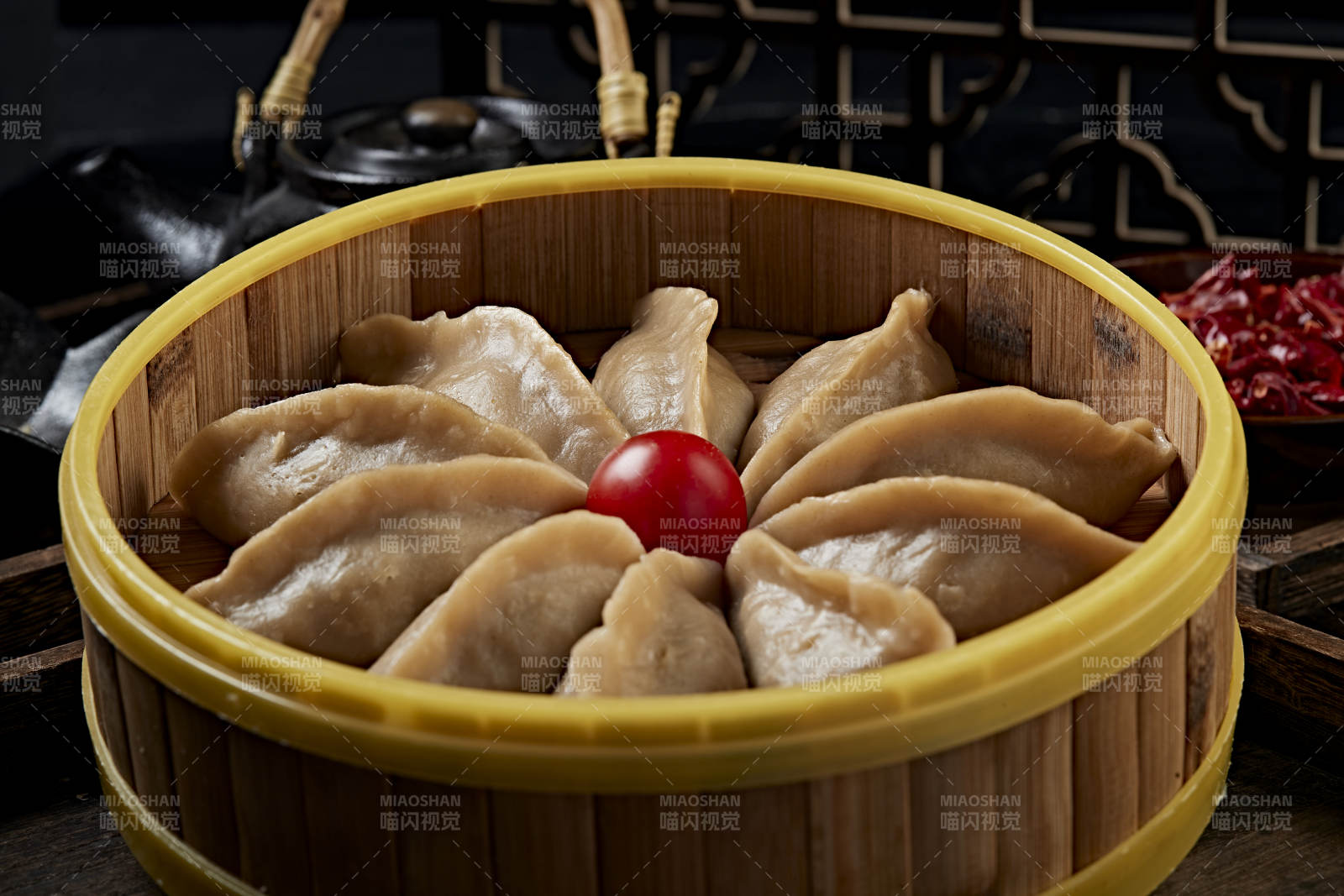 熱騰騰的莜面蒸餃