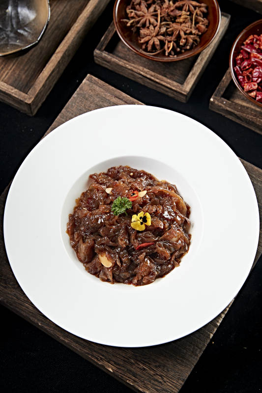 美味红油凉拌老醋蛰头