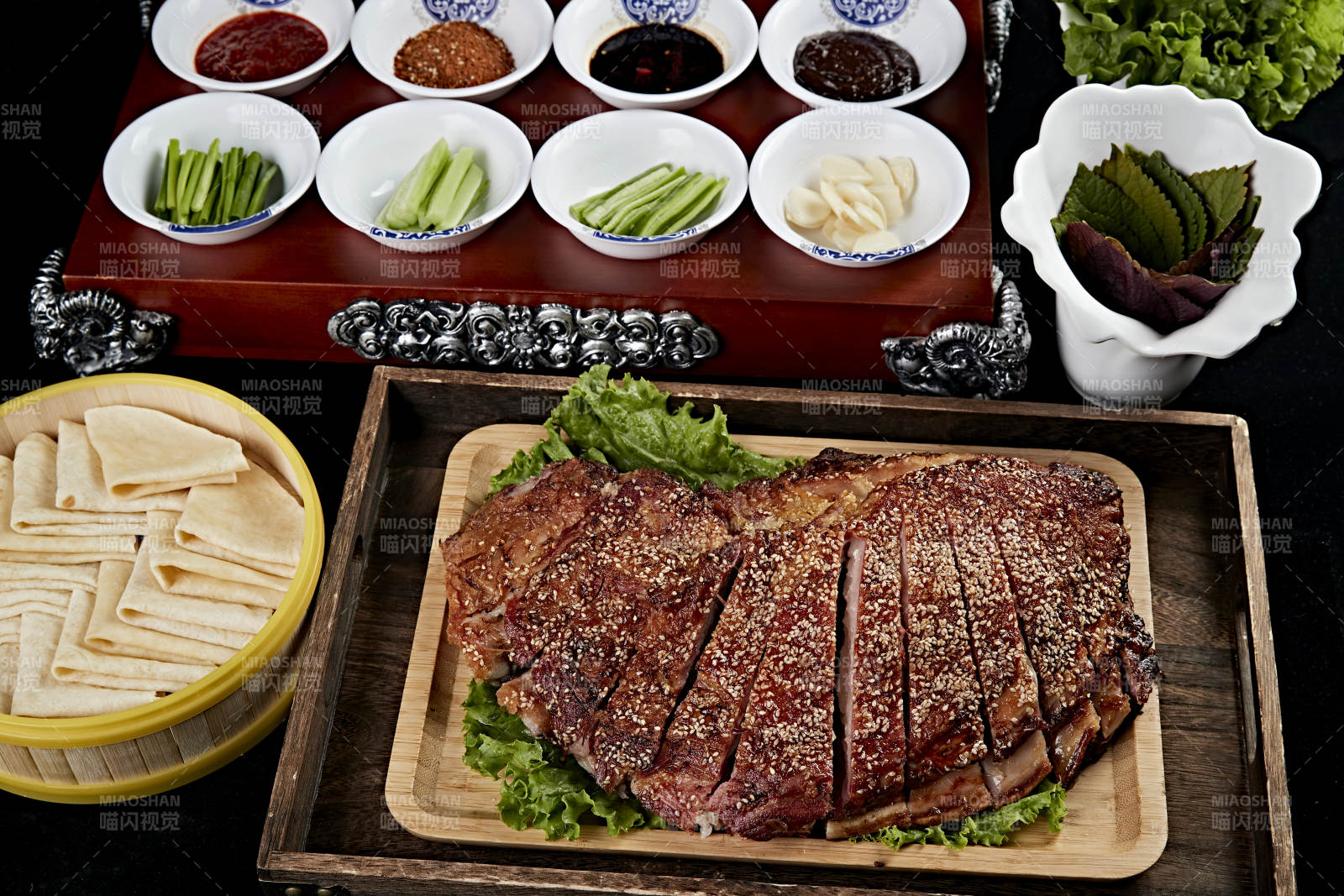 蒙古族炭烤羊排