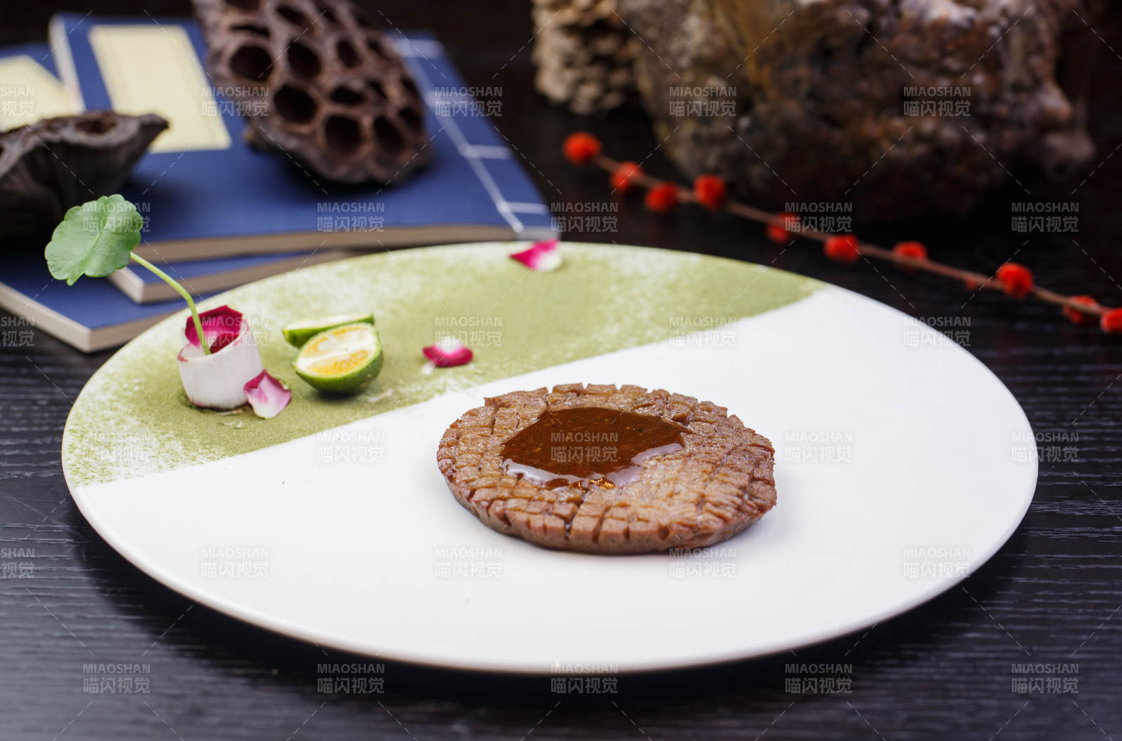 黑胡椒醬小牛排