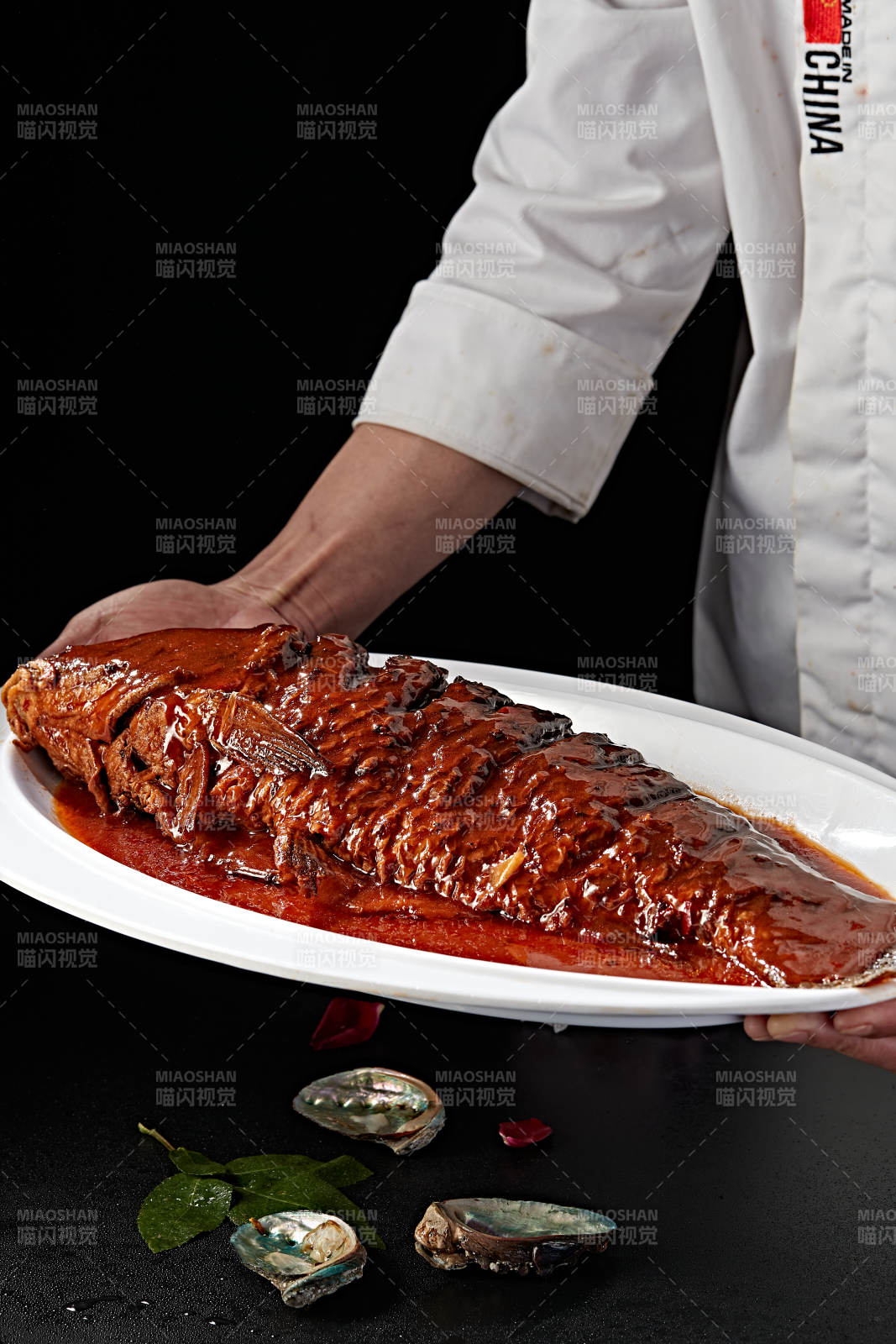 喜宴菜澆汁干燒野生大鯉魚