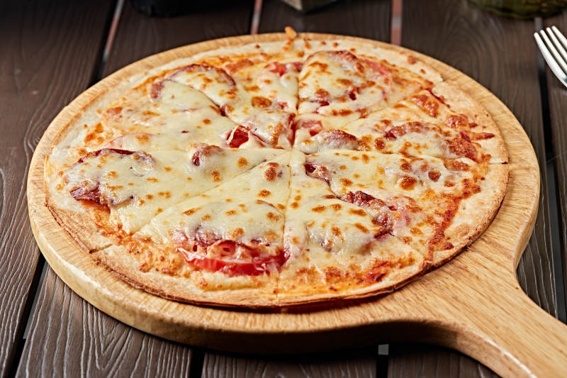 意大利芝士蔬菜培根披萨