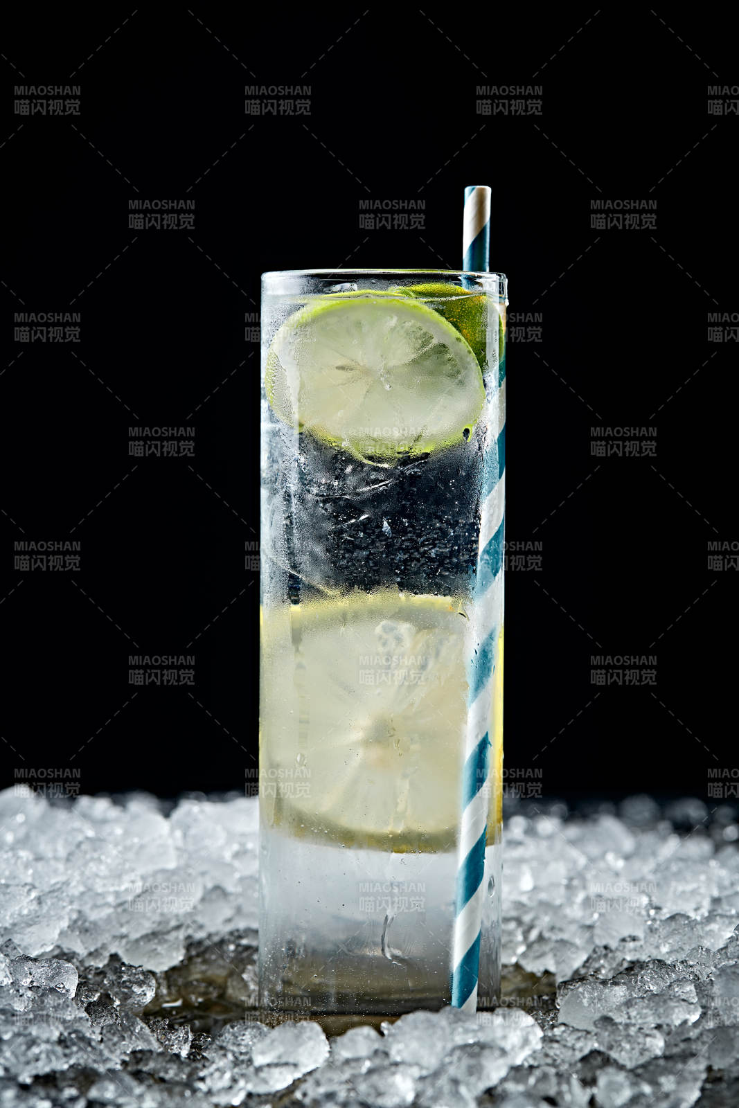 調(diào)制含酒精類飲品青檸雪碧龍舌蘭