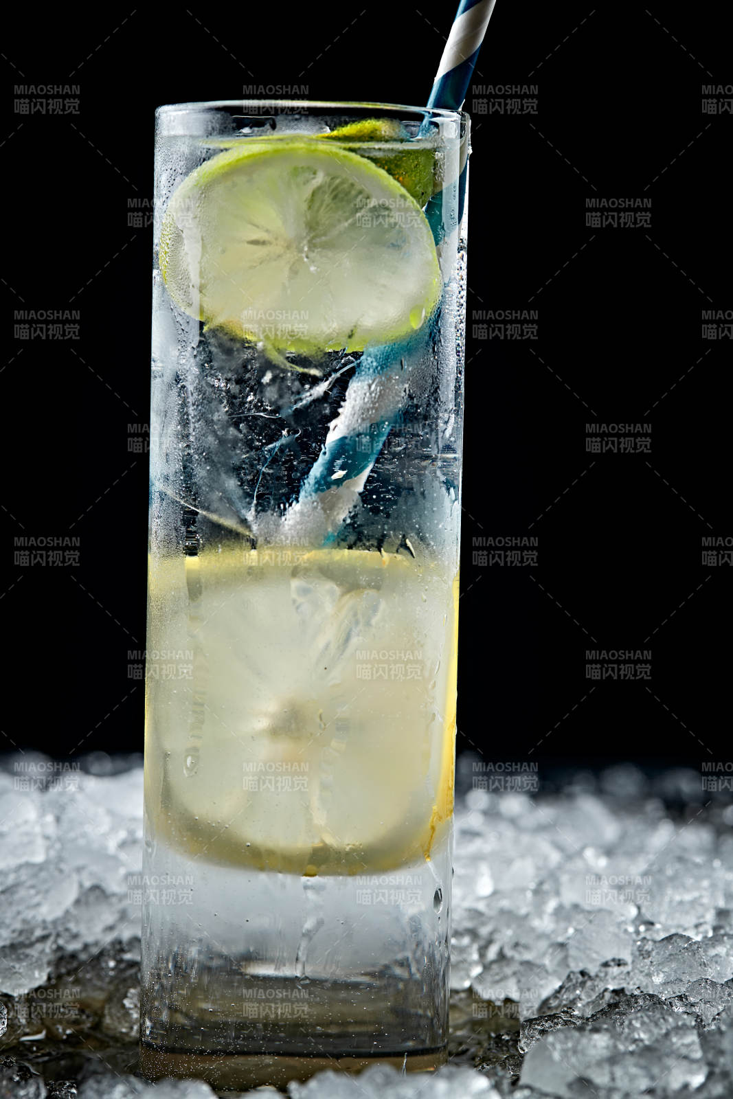調(diào)制含酒精類飲品青檸雪碧龍舌蘭