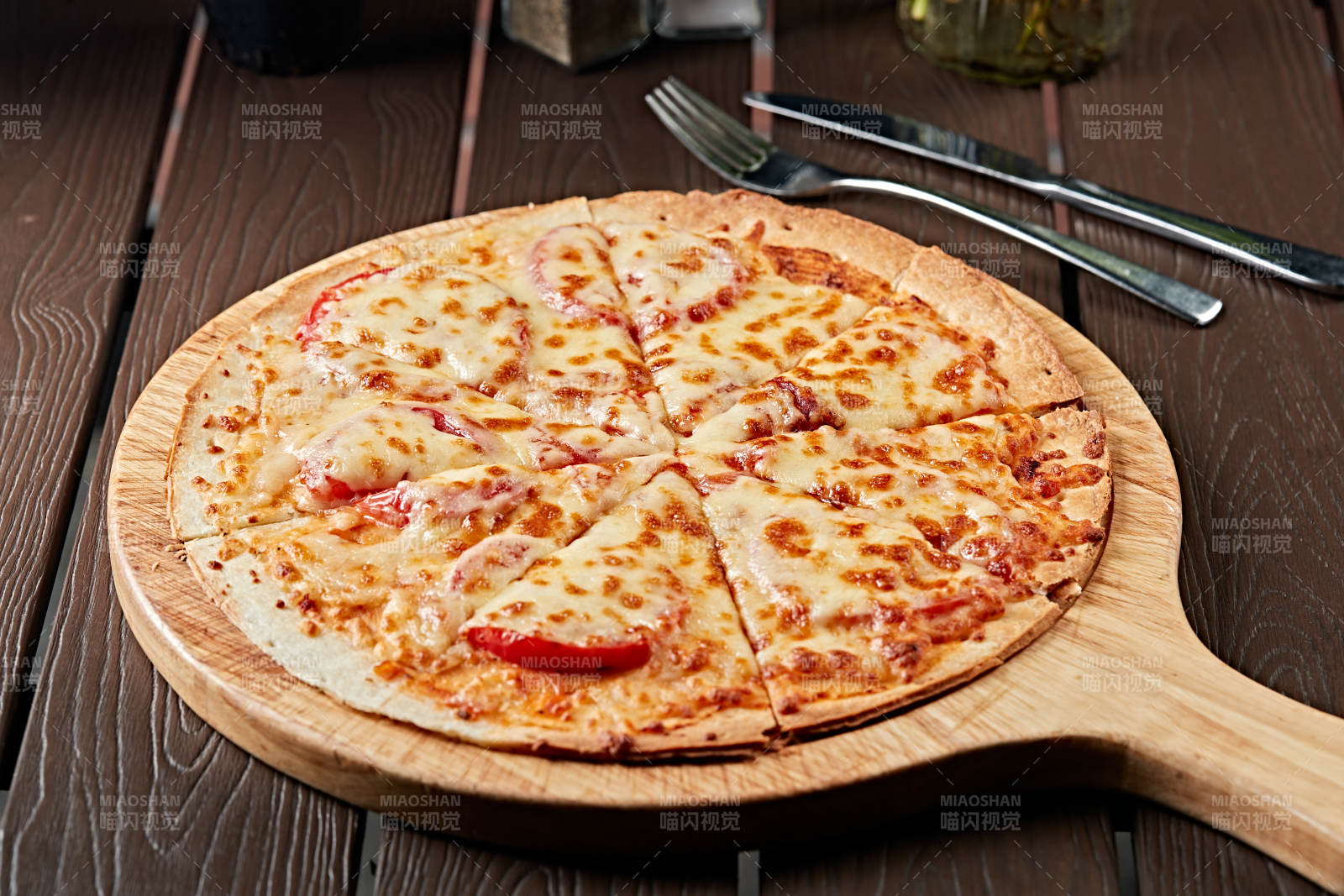 意大利芝士蔬菜培根披萨