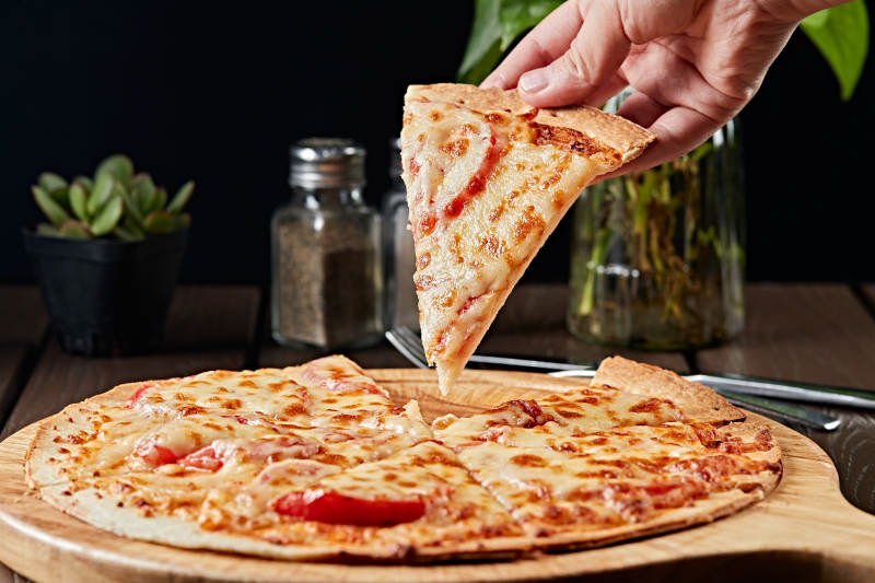 意大利芝士蔬菜培根披萨