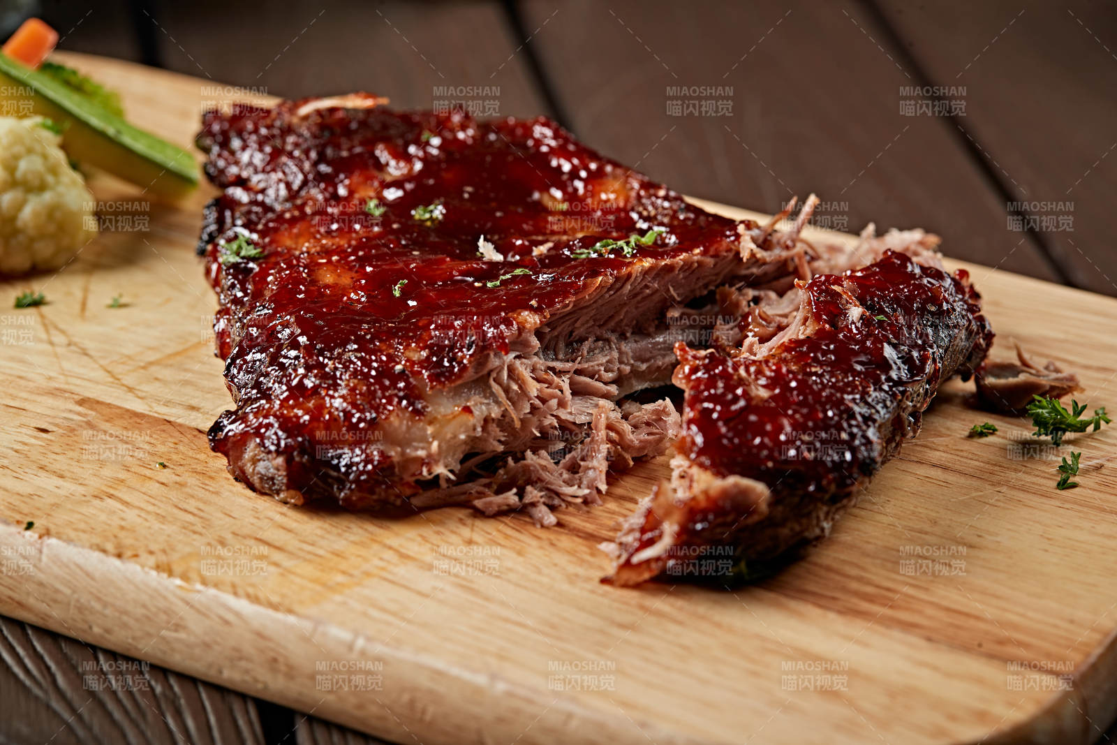 美式德州焖炉蜜汁烤猪排