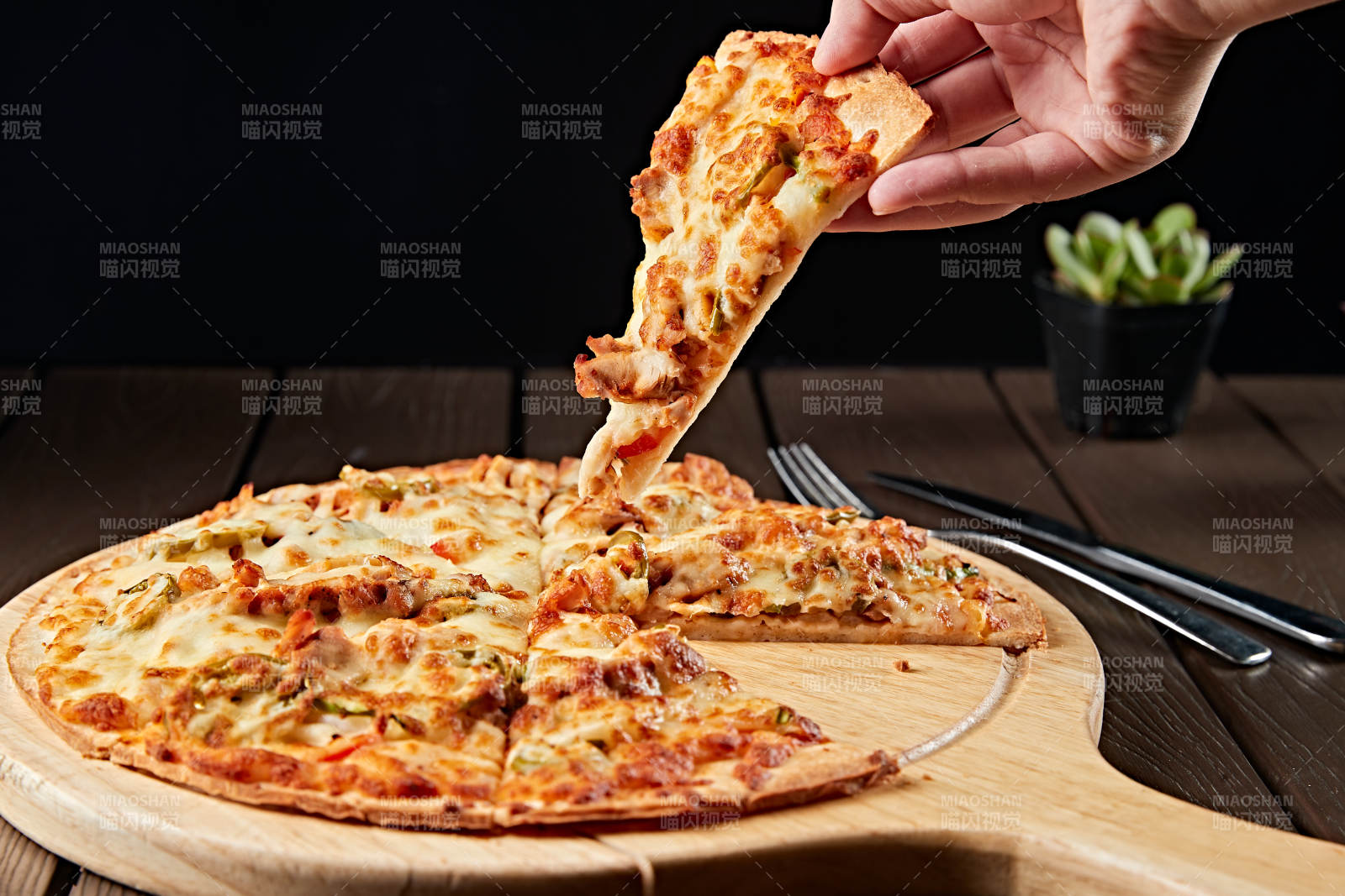 意大利芝士蔬菜培根披萨