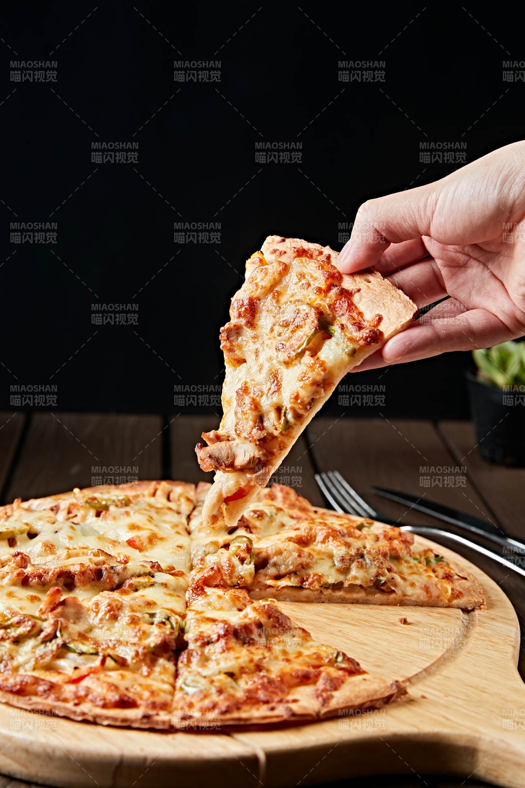 意大利芝士蔬菜培根披萨