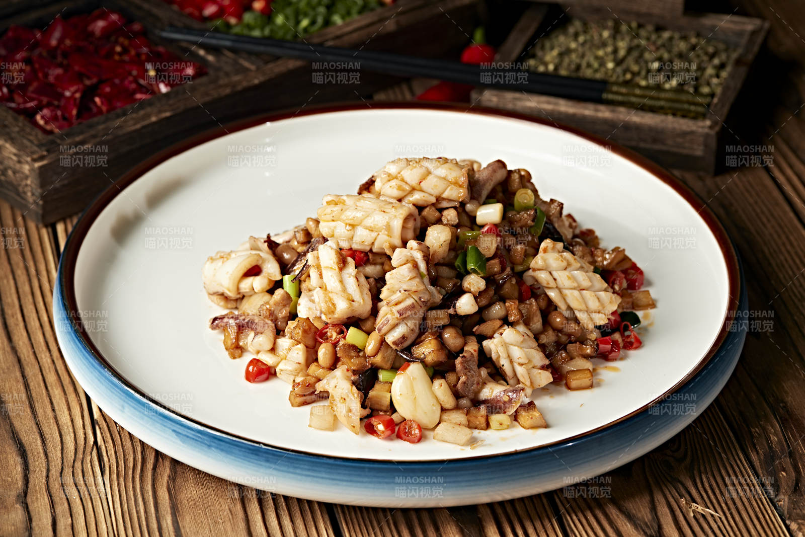 米椒杏鮑菇粒爆炒魷魚卷