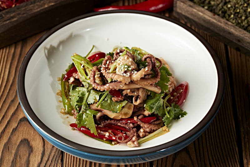 香菜辣椒巧拌鱿鱼须