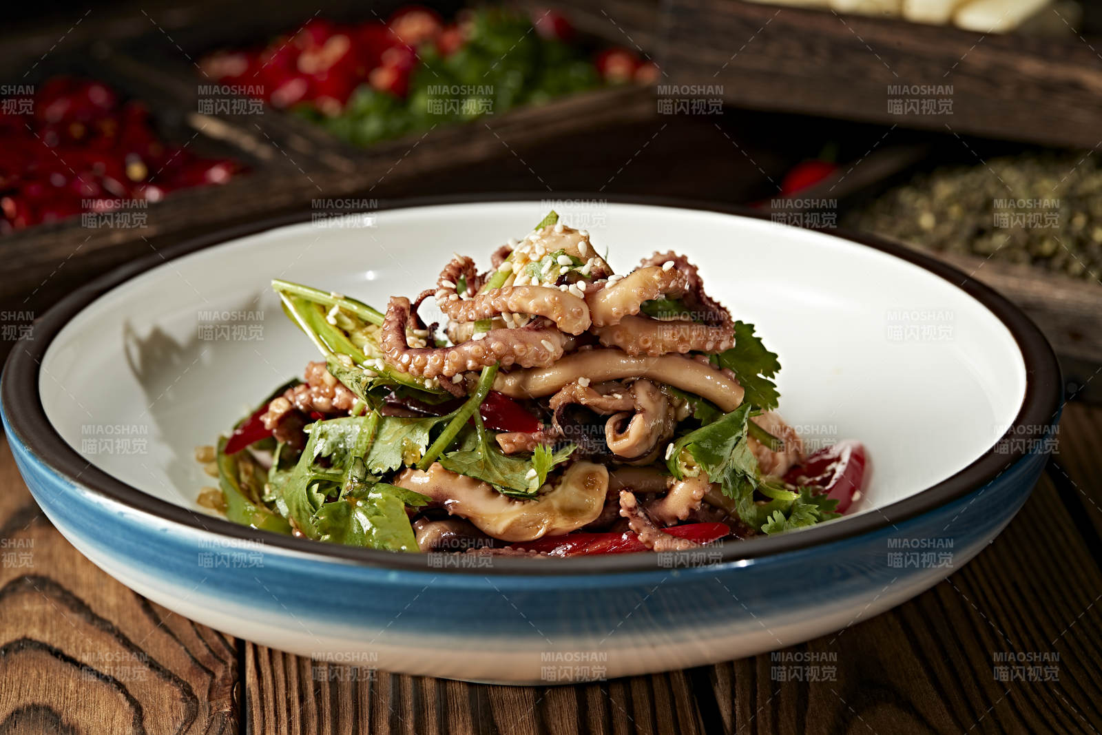 香菜辣椒巧拌鱿鱼须