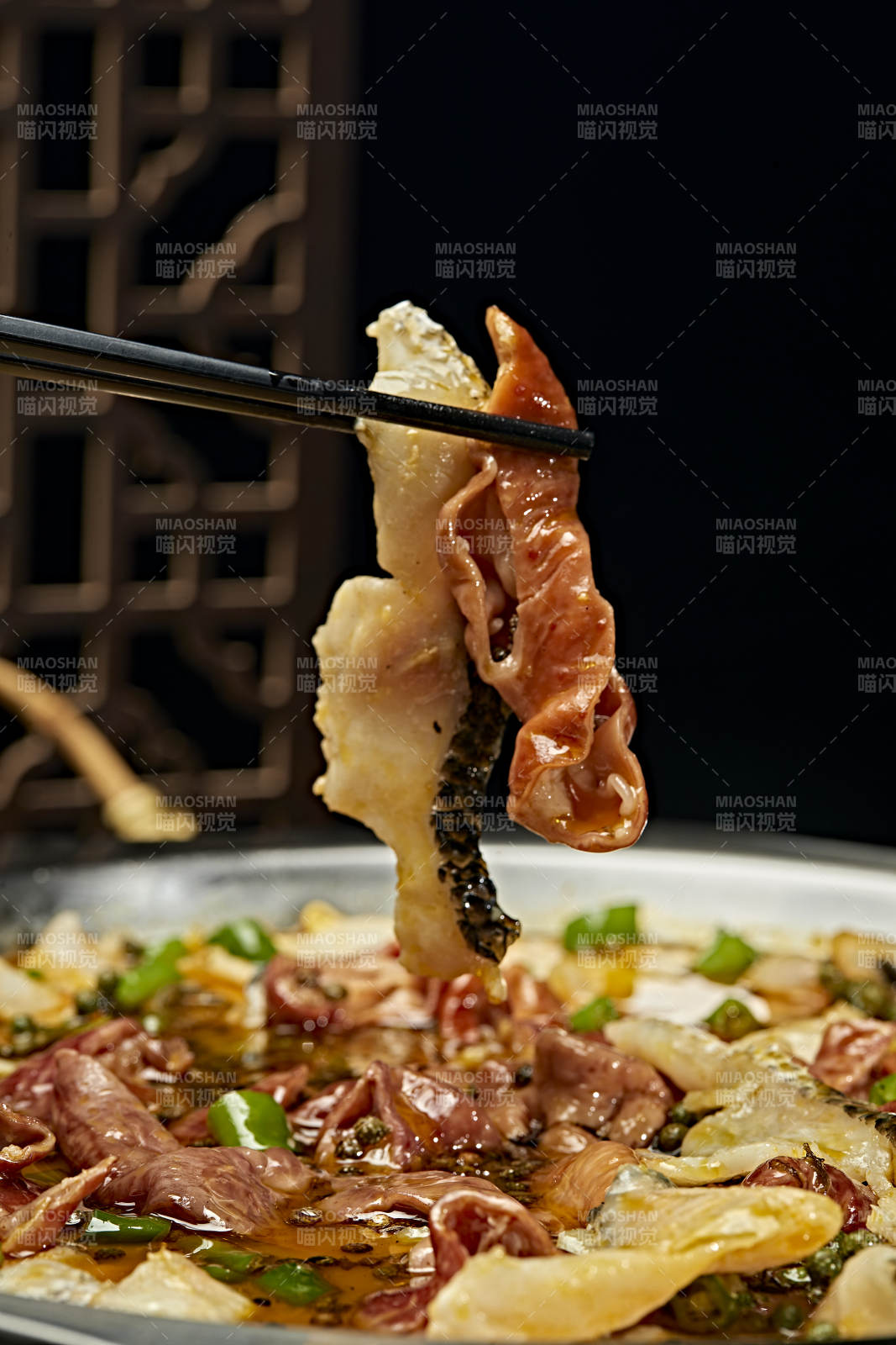 川味麻辣牛蛙香辣牛蛙干锅牛蛙肥肠牛蛙