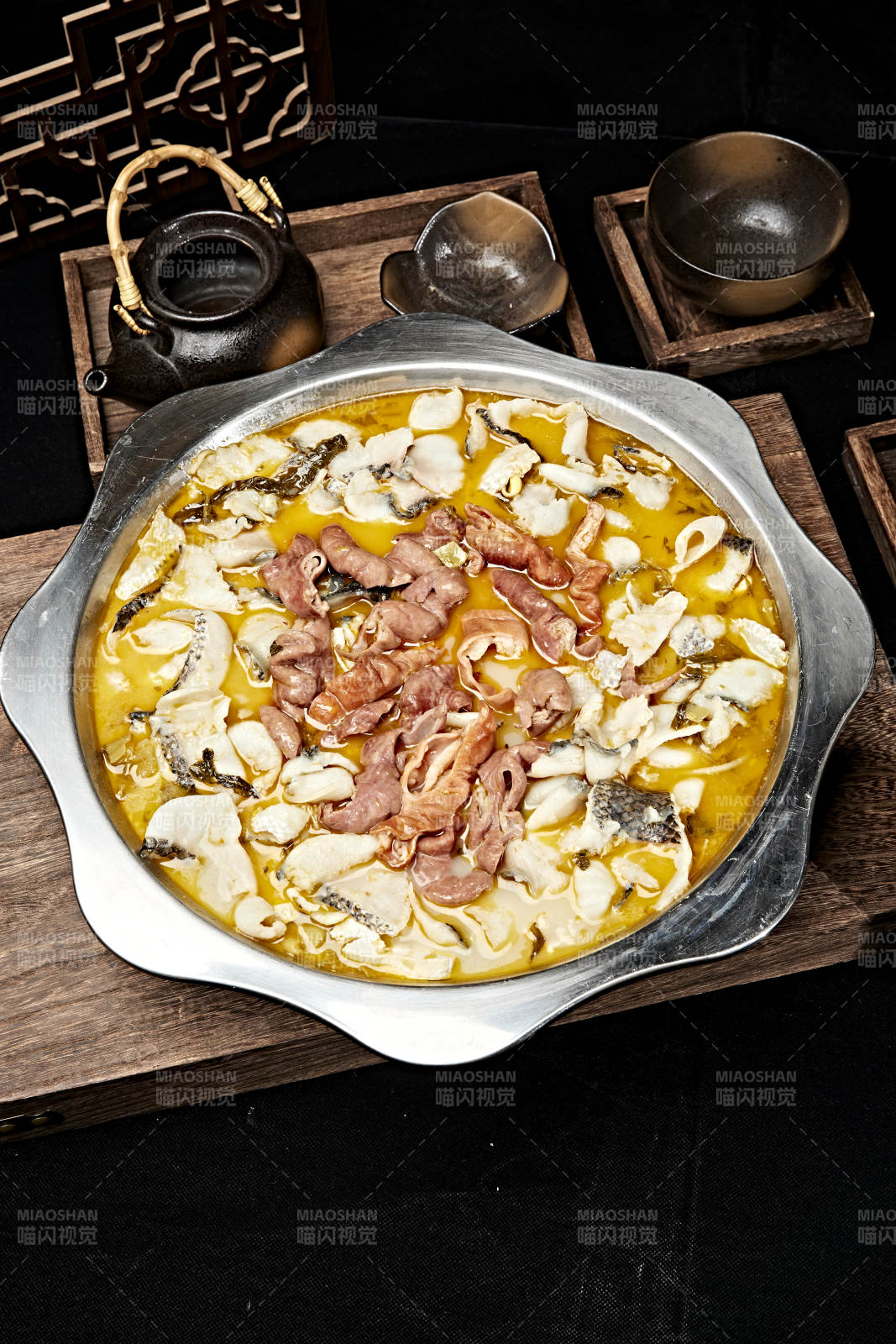 川味麻辣牛蛙香辣牛蛙干鍋牛蛙肥腸牛蛙