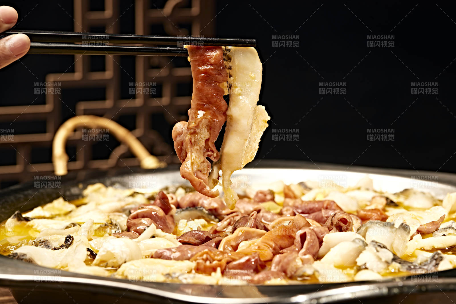 川味麻辣牛蛙香辣牛蛙干鍋牛蛙肥腸牛蛙