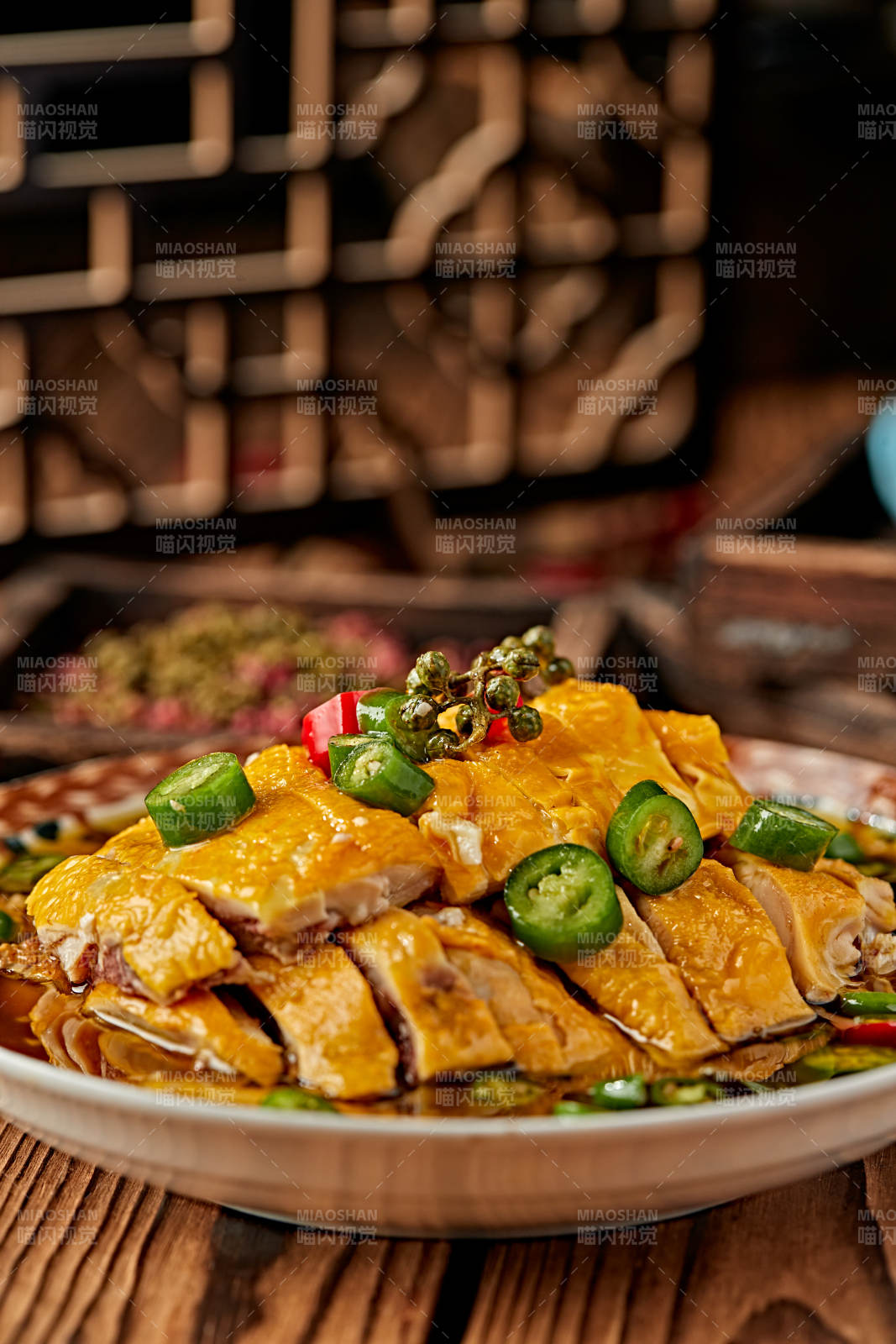 蔥香藤椒香辣口水雞