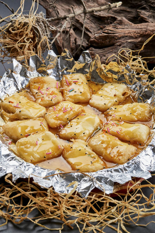 木托铁板蜜汁奶豆腐切片