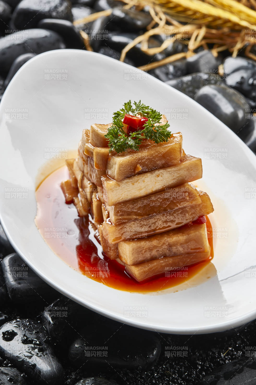 红油酸辣腌渍萝卜条