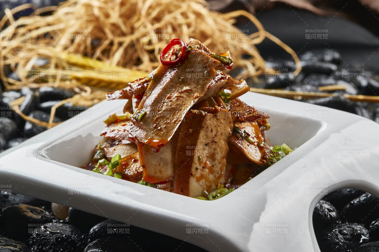 涼拌香辣豆腐干干子