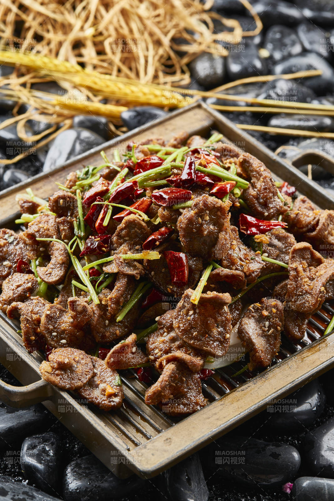 孜然辣椒铁板香煎小圆腰