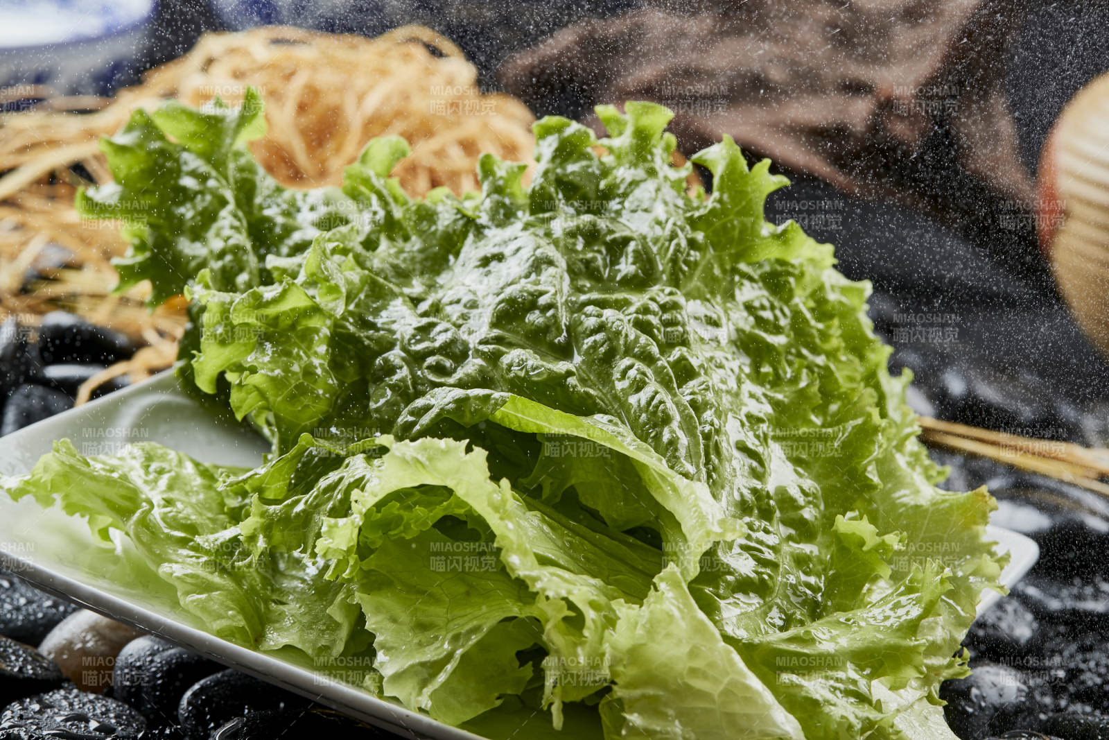 涮烤食材生菜葉