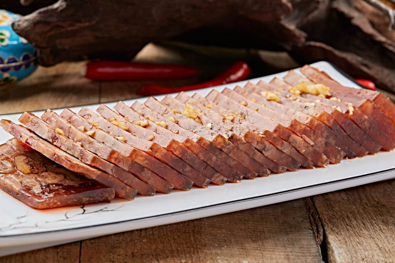 桃仁猪肘皮冻切片