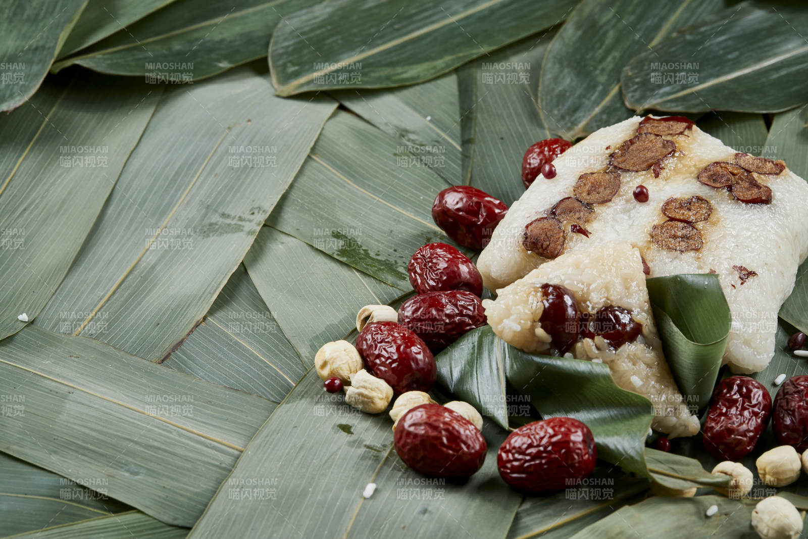 端午節的粽子和原材料