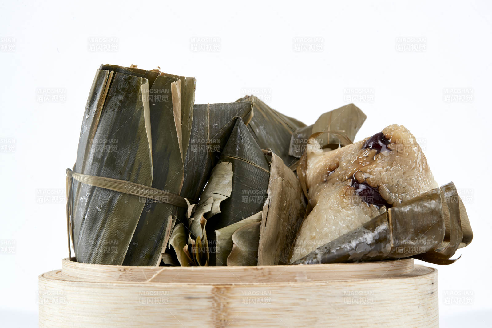 端午節的粽子和原材料