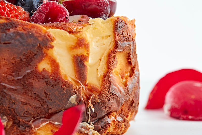 巴斯克芝士风暴鲜果乳酪蛋糕