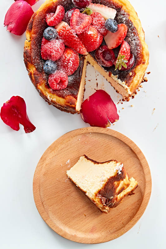 巴斯克芝士风暴鲜果乳酪蛋糕