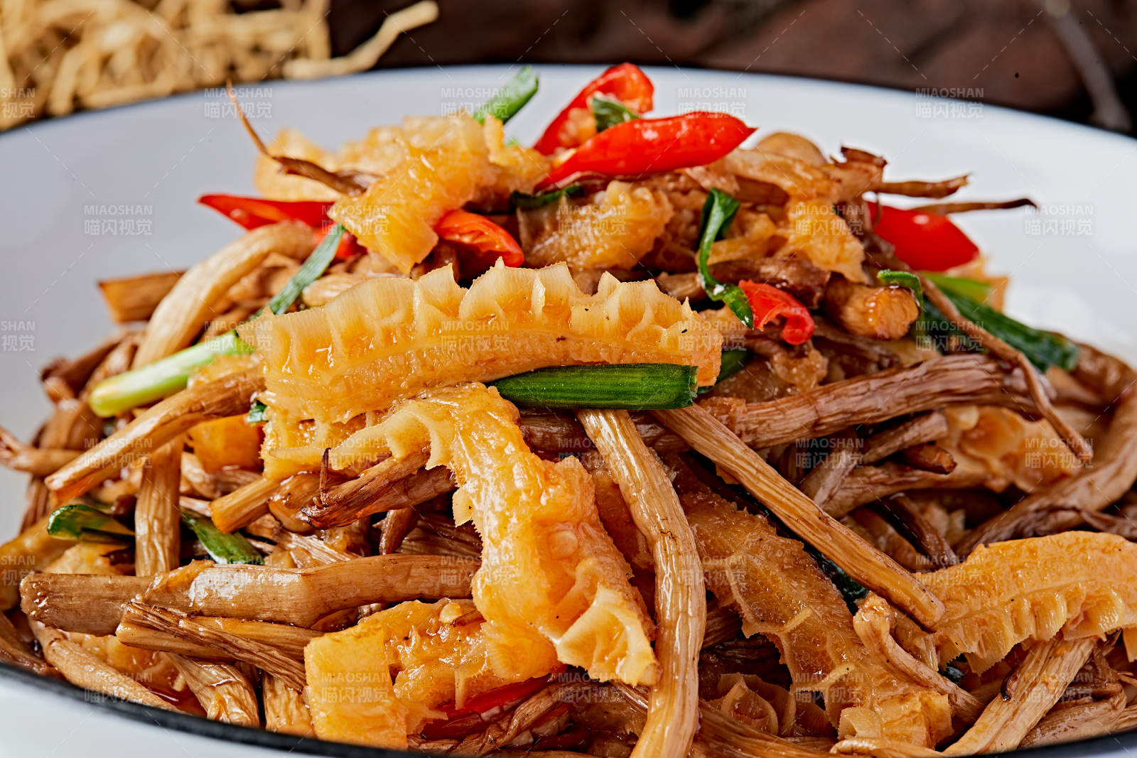 茶树菇辣炒金钱肚