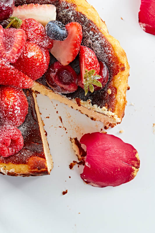 巴斯克芝士风暴鲜果乳酪蛋糕