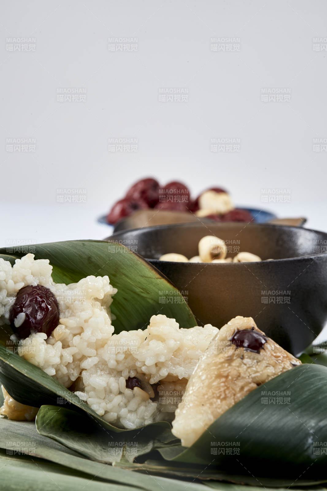 端午节的粽子和原材料