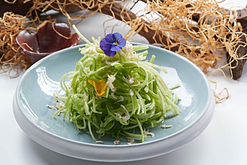 蝦皮涼拌西芹絲