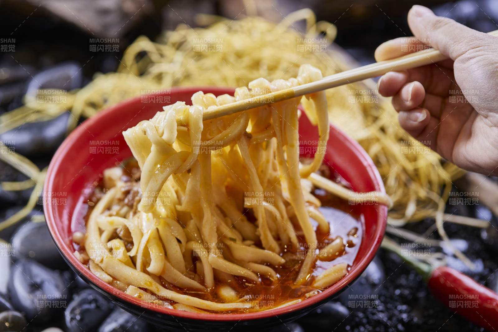 老大同肉沫刀削面