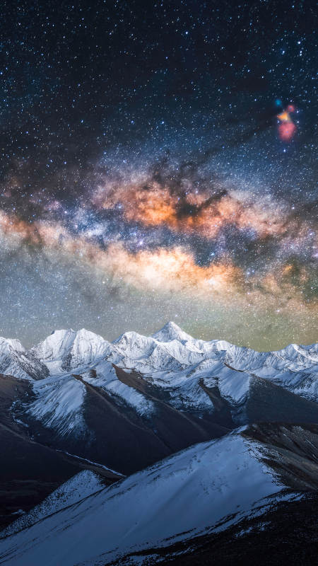 贡嘎山星河雪山夜景