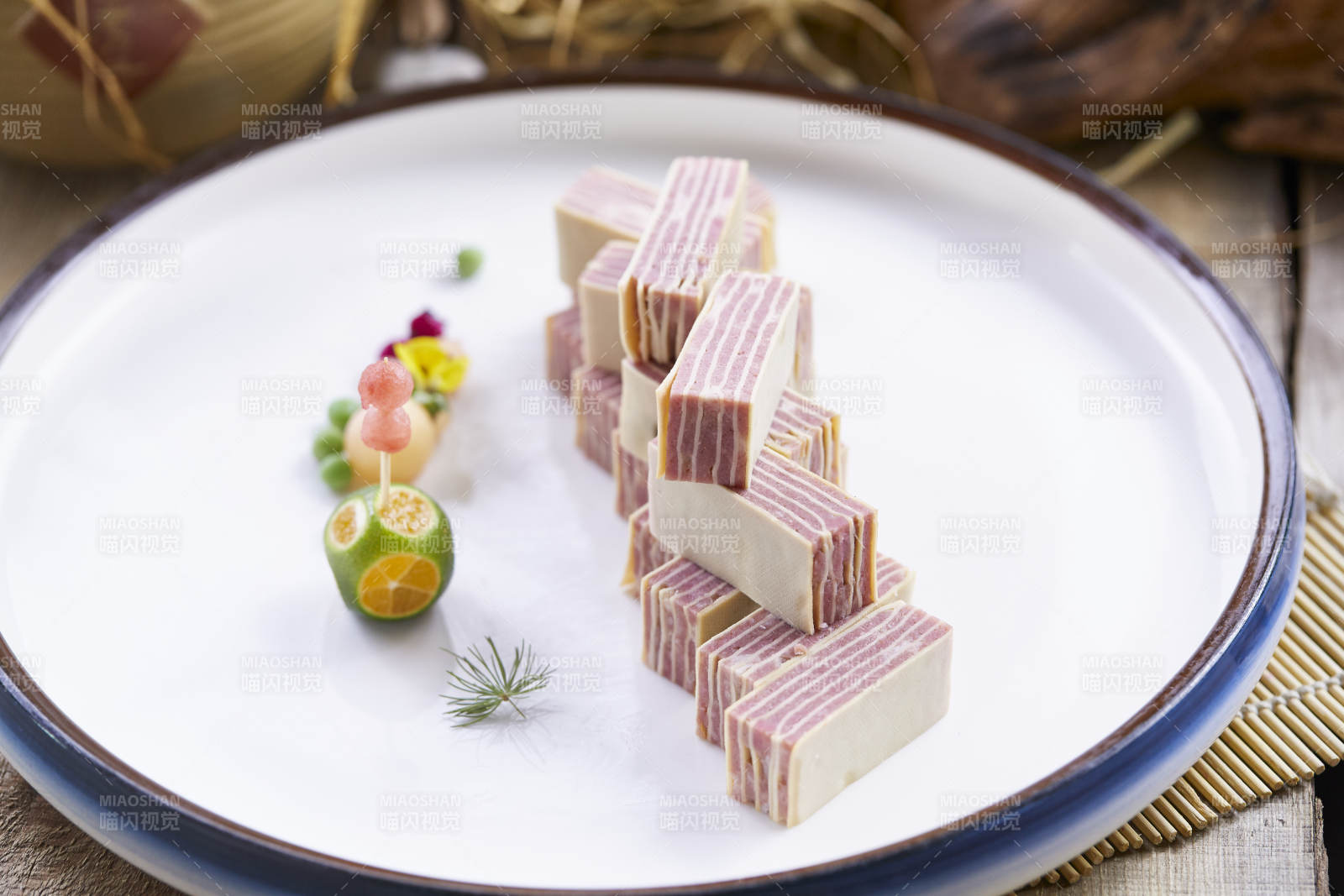 千層豆皮午餐肉