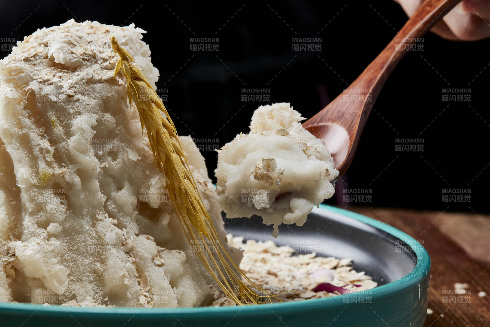 傳統(tǒng)健康美食營養(yǎng)土豆泥配薯片