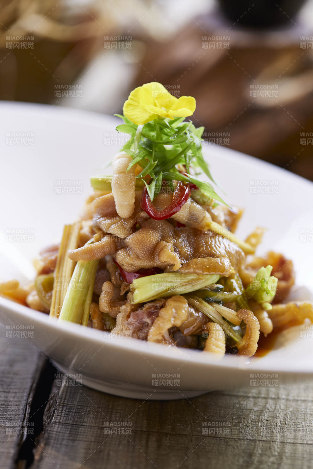 菜根香鹵鳳爪雞腳