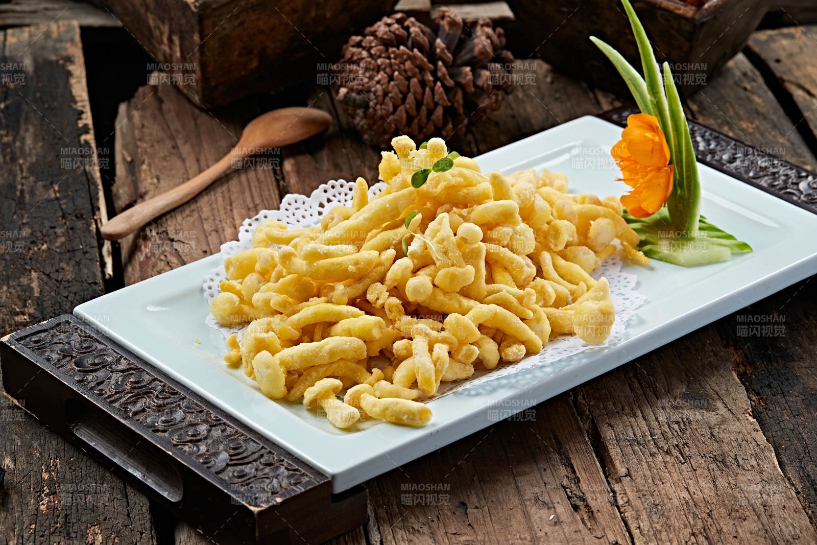 咸蛋黄焗海鲜菇