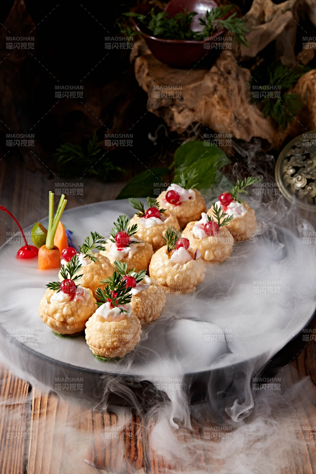 鯛魚刺身沙拉果味脆皮球