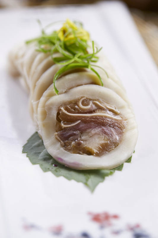 鱿鱼猪耳卷切片