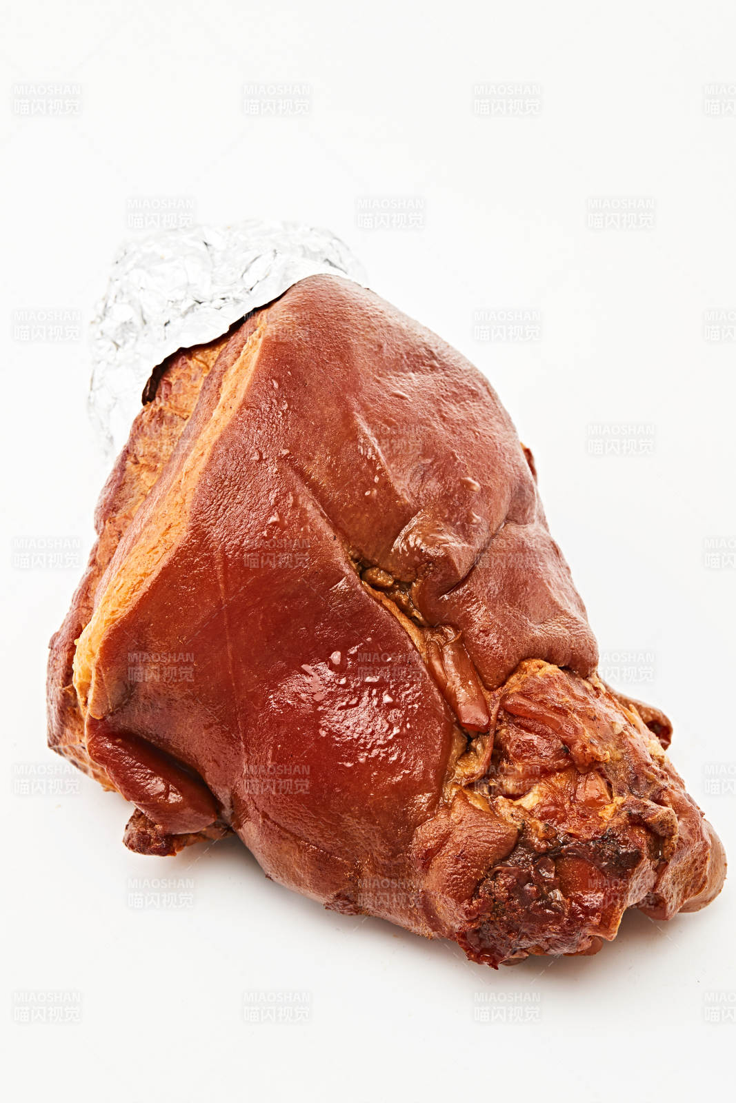 古法煙熏大豬肘肘子