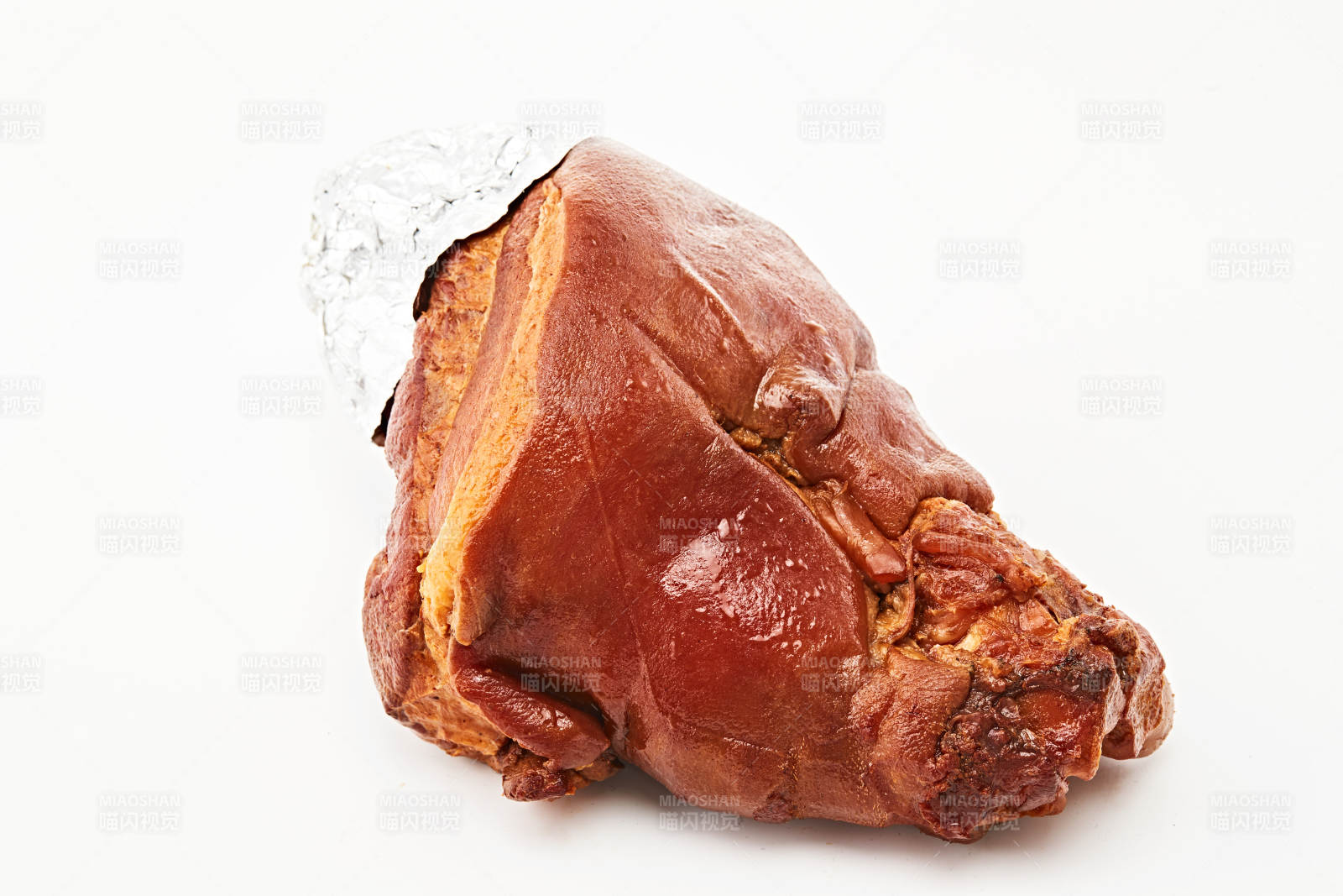 古法煙熏大豬肘肘子