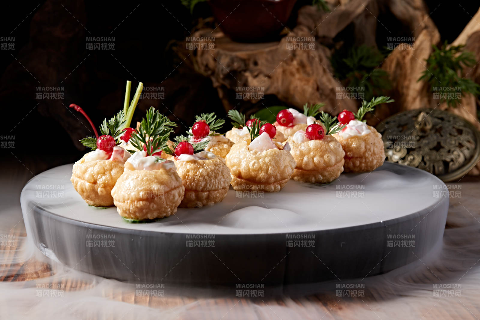 鲷鱼刺身沙拉果味脆皮球