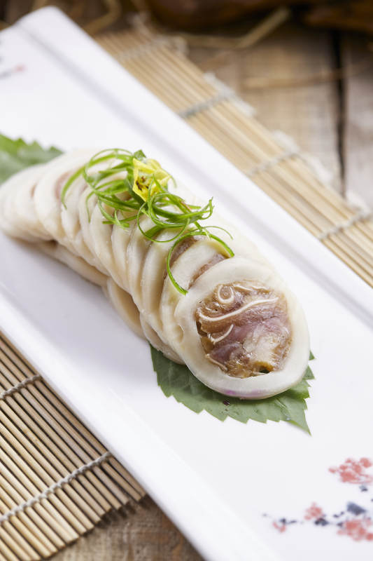 鱿鱼猪耳卷切片