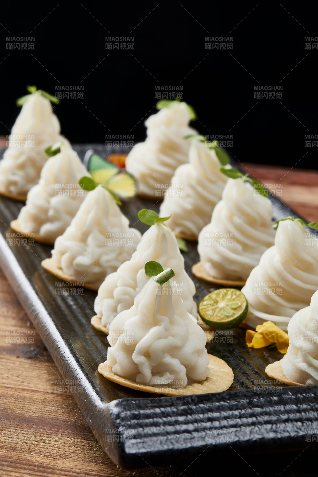 傳統(tǒng)健康美食營(yíng)養(yǎng)土豆泥配薯片