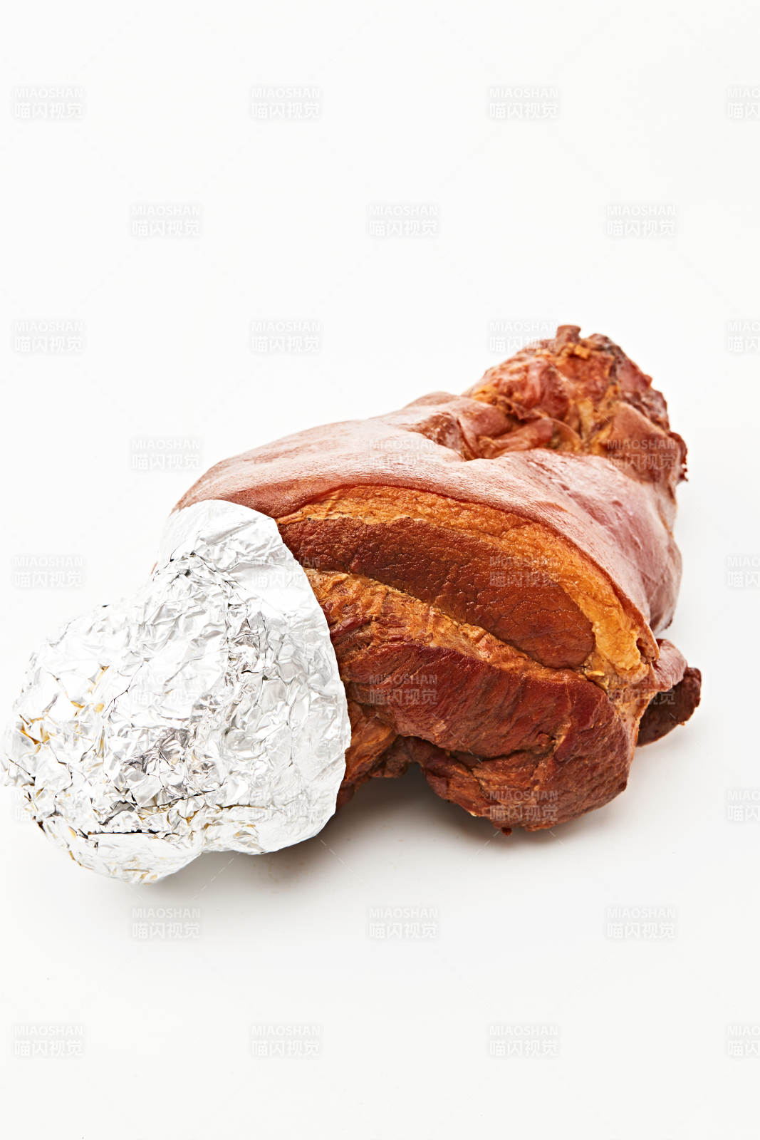 古法煙熏大豬肘肘子